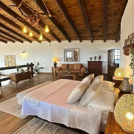 Casa Del Tanque * Granadilla de Abona