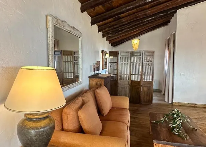 Casa Del Tanque شاليه غراناديا دي أبونا